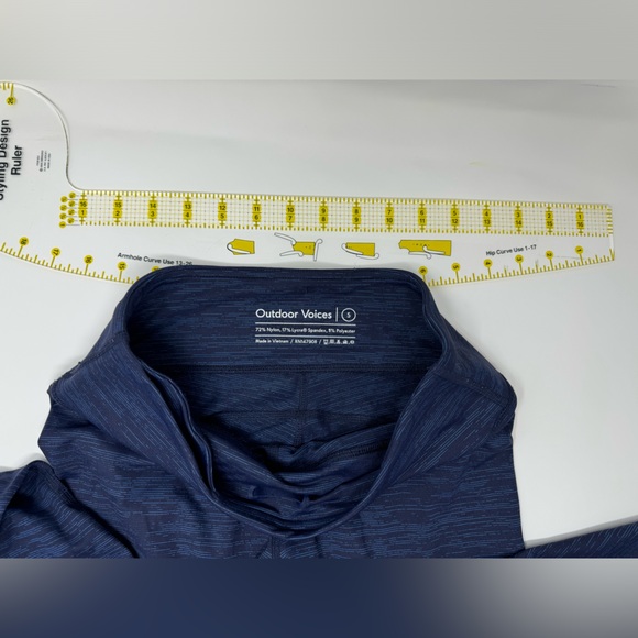 Outdoor Voices leggings- navy blue small - Picture 5 of 6